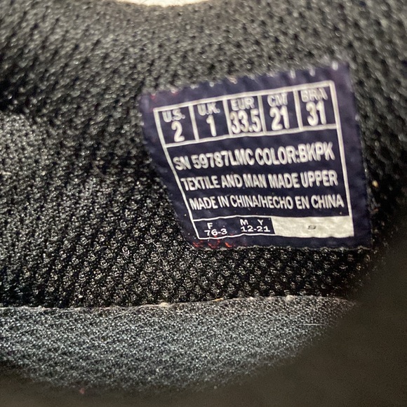 Girls Skechers US 2 color BKPK - Picture 7 of 8